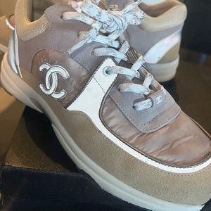 Great condition Grey/Taupe Chanel Sneaker